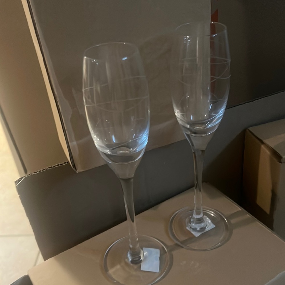 Set of 6 glass flutes